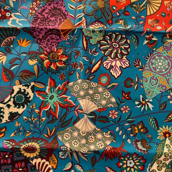 Hermes Scarf - Never Worn - Picture 5 of 15